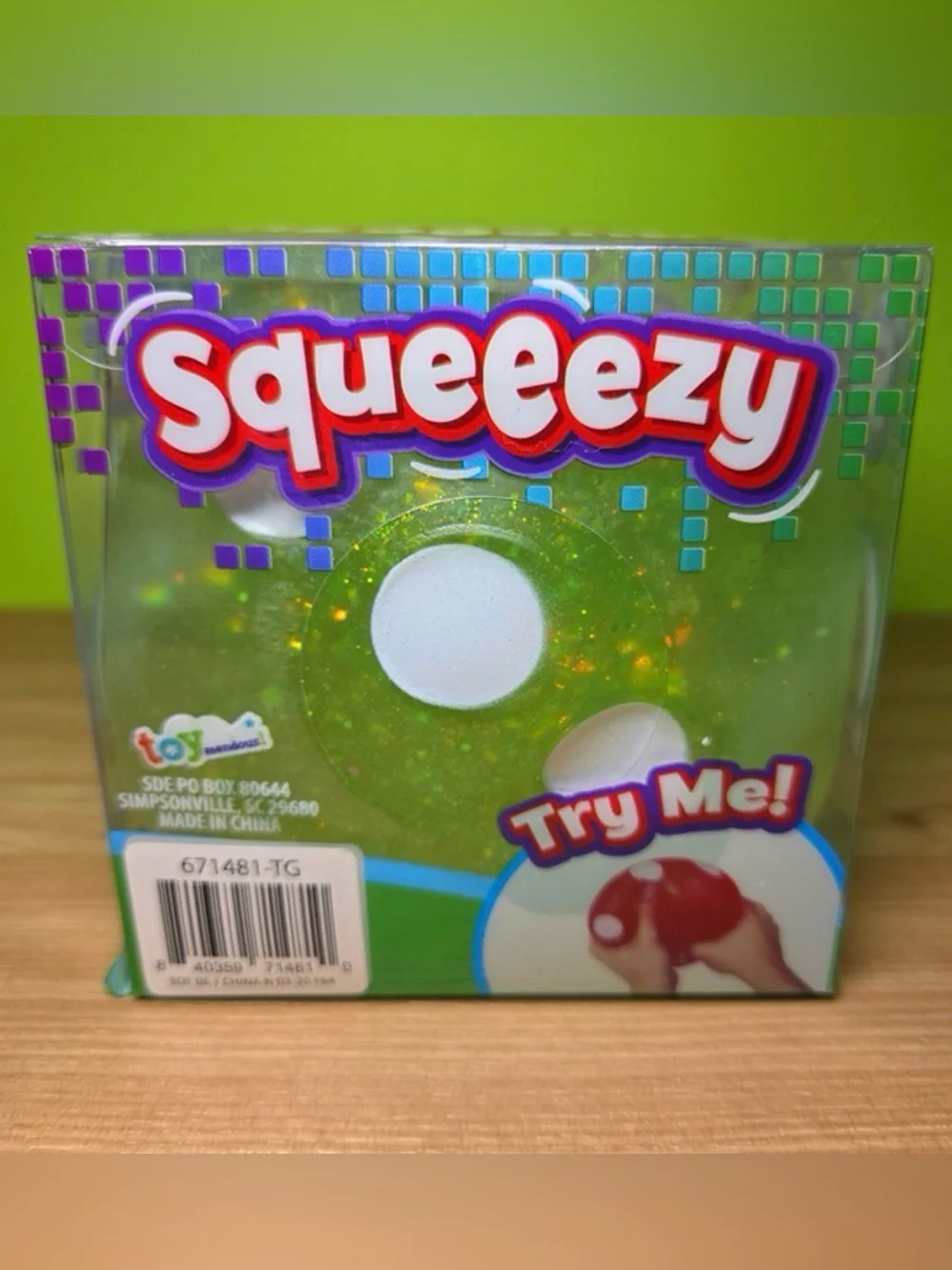 Sunny Days Squeeezy Jumbo Squishy Dice Squishy Stress Toy Sensory Fidget Green